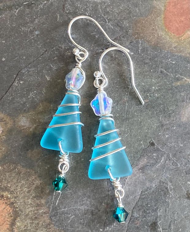 Holiday Dangle Earrings, Ready Ship in ONE day, Sea Glass Christmas Tree Earrings, Beach Glass Christmas Tree Earrings, Sea Glass Jewelry,