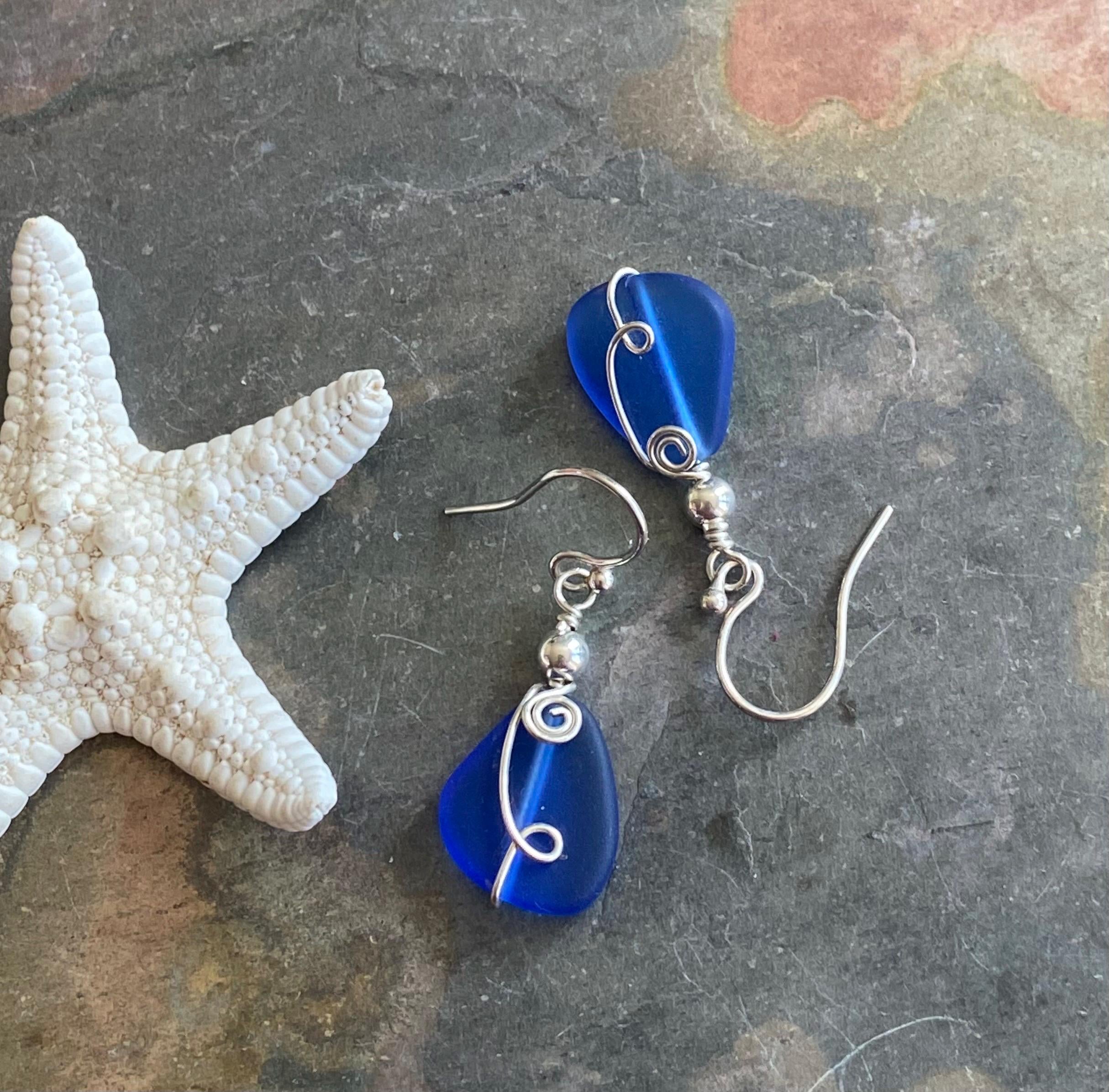 Wire Wrapped handmade Blue Sea Glass Earrings, Blue Sea Glass Earrings in STERLING SILVER, Beach Glass Jewelry, Sea glass Dangling Earrings,