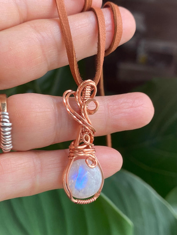 Wire Wrapped Moonstone Necklace in Natural  Copper,Rainbow Moonstone Necklace, Blue Flashing Moonstone Necklace,June Birthstone necklace