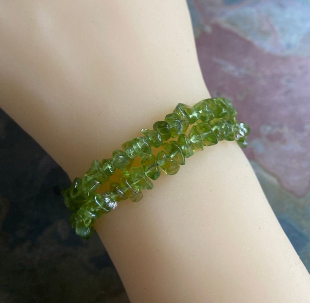 Peridot Bracelet in STERLING SILVER CLASP Green Peridot Chip Bracelet, August Peridot Bracelet,August Birthstone Bracelet, Peridot Bracelet,