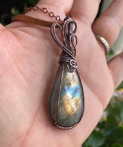 Wire Wrapped Labradorite Necklace in Copper,Blue Green Labradorite Pendant Necklace,Labradorite Tree of Life  Antiqued Copper, Labradorite