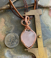 Wire Wrapped Rose Quartz Pendant,Rose Quartz Copper Necklace,Pink Rose Quartz Jewelry, Healing Gemstone ,Grandmas Gift, Rose Quartz Heart