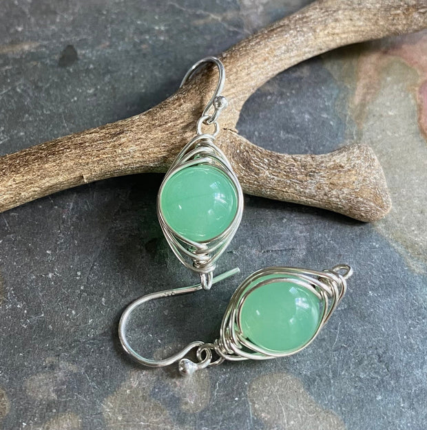 Jade Earrings in  Silver,Wire Wrapped Herringbone green Jade Dangle Earrings,May Birthstone earrings, Healing Gemstone Earrings