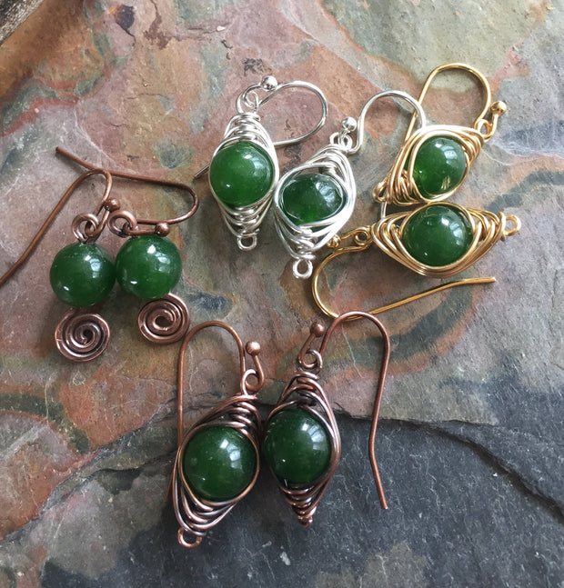 May Birthstone Emerald Dangling Earrings,Wire Wrapped Herringbone Emerald Earrings, Emerald Jewelry, Green Earrings for May Birthday Gift