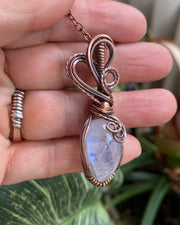 June Birthstone Pendant Necklace, Rainbow Moonstone Necklace,Wire Wrapped Moonstone Jewelry, Antiqued Copper Blue flashMoonstone Jewelry,
