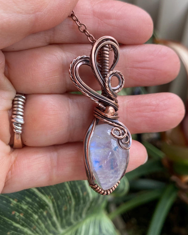 June Birthstone Pendant Necklace, Rainbow Moonstone Necklace,Wire Wrapped Moonstone Jewelry, Antiqued Copper Blue flashMoonstone Jewelry,
