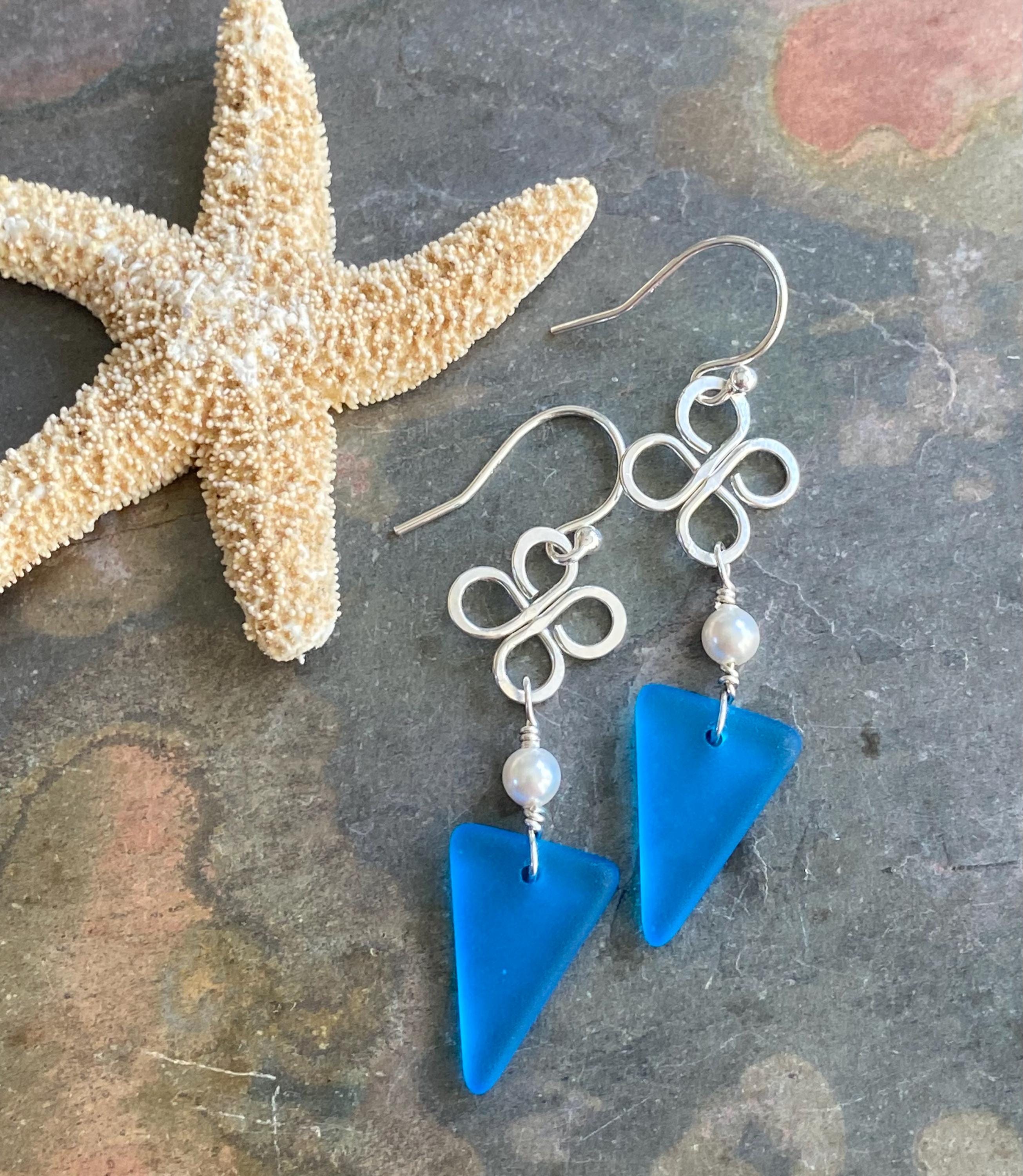 Celtic Inspired Sea Glass Dangling Earrings, Sterling Silver Clover Coastal Style Sea Glass Jewelry, Wired Lucky Charm Sea Glass Earrings