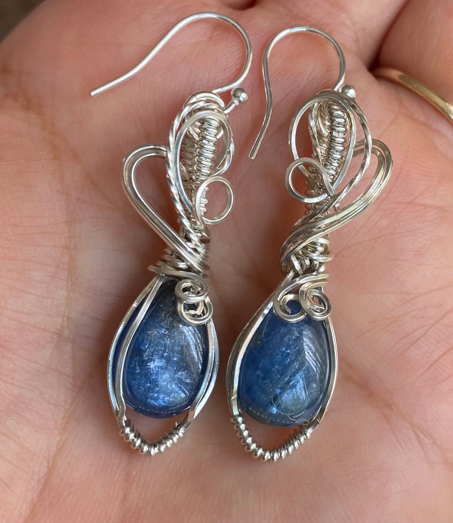 Sterling Silver Kyanite Earirngs, Wire Wrapped kyanite Earrings, Kyanite Healing Earrings,  Raw kyanite Jewelry, Blue Kyanite Earrings