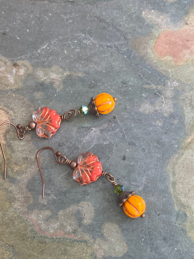 Autumn Dangle Earrings, Fall Accessory Maple Leaf Jewelry, Wire Wrapped Autumn Earrings,  Pumpkin Charm Thanksgiving Accessories,
