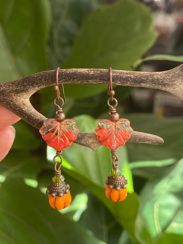 Autumn Dangle Earrings, Fall Accessory Maple Leaf Jewelry, Wire Wrapped Autumn Earrings,  Pumpkin Charm Thanksgiving Accessories,