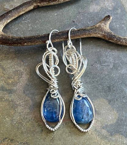 Sterling Silver Kyanite Earirngs, Wire Wrapped kyanite Earrings, Kyanite Healing Earrings,  Raw kyanite Jewelry, Blue Kyanite Earrings