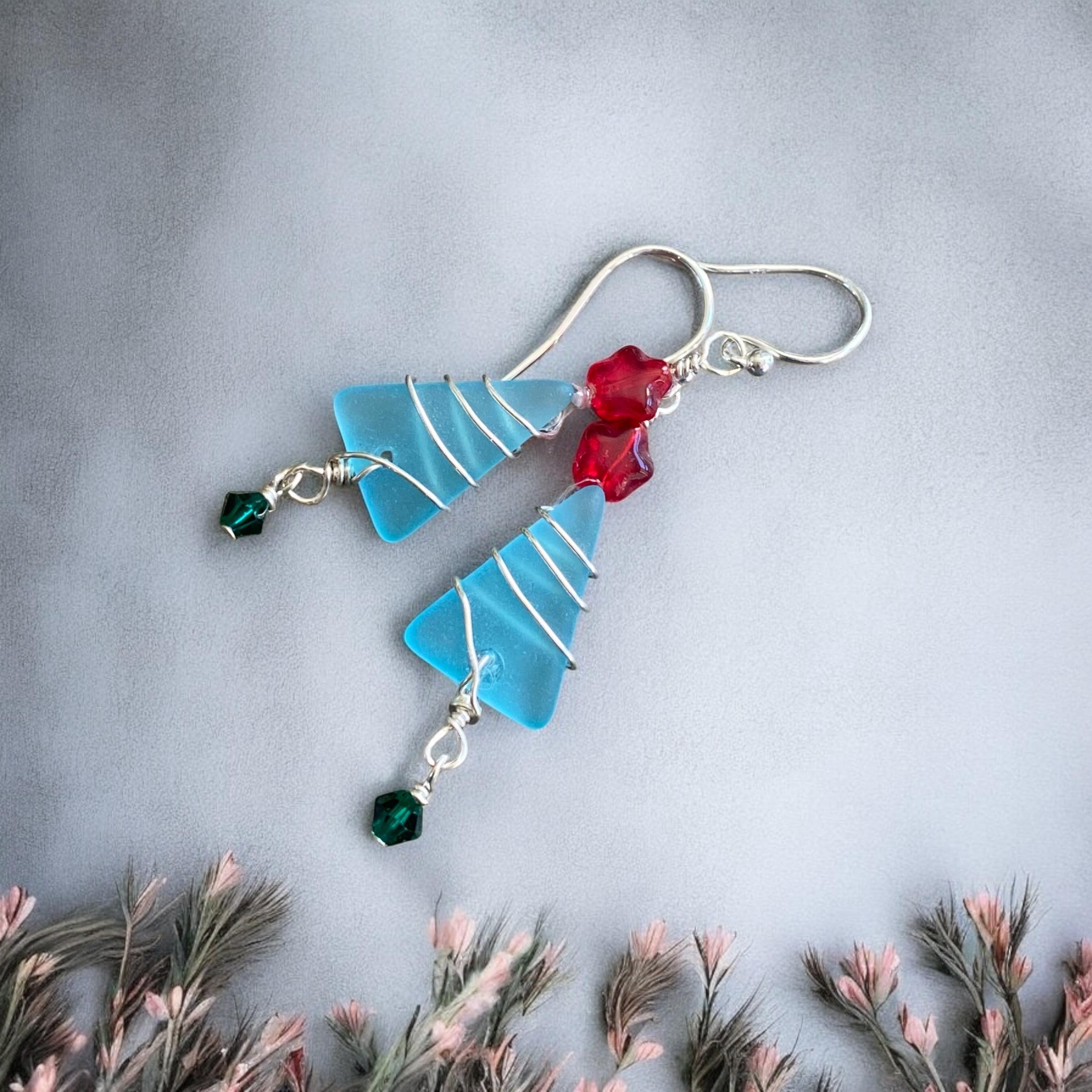Christmas Tree Earrings, Ready Ship in ONE day, Sea Glass dangling Earrings, Beach Glass Christmas Tree Earrings, Holiday Gifts for Her,