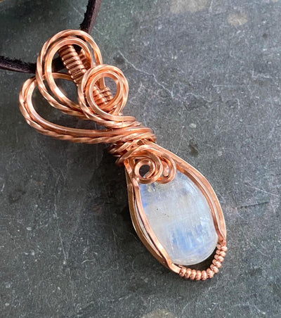 Wire Wrapped Moonstone Necklace in Natural  Copper,Rainbow Moonstone Necklace, Blue Flashing Moonstone Necklace,June Birthstone necklace