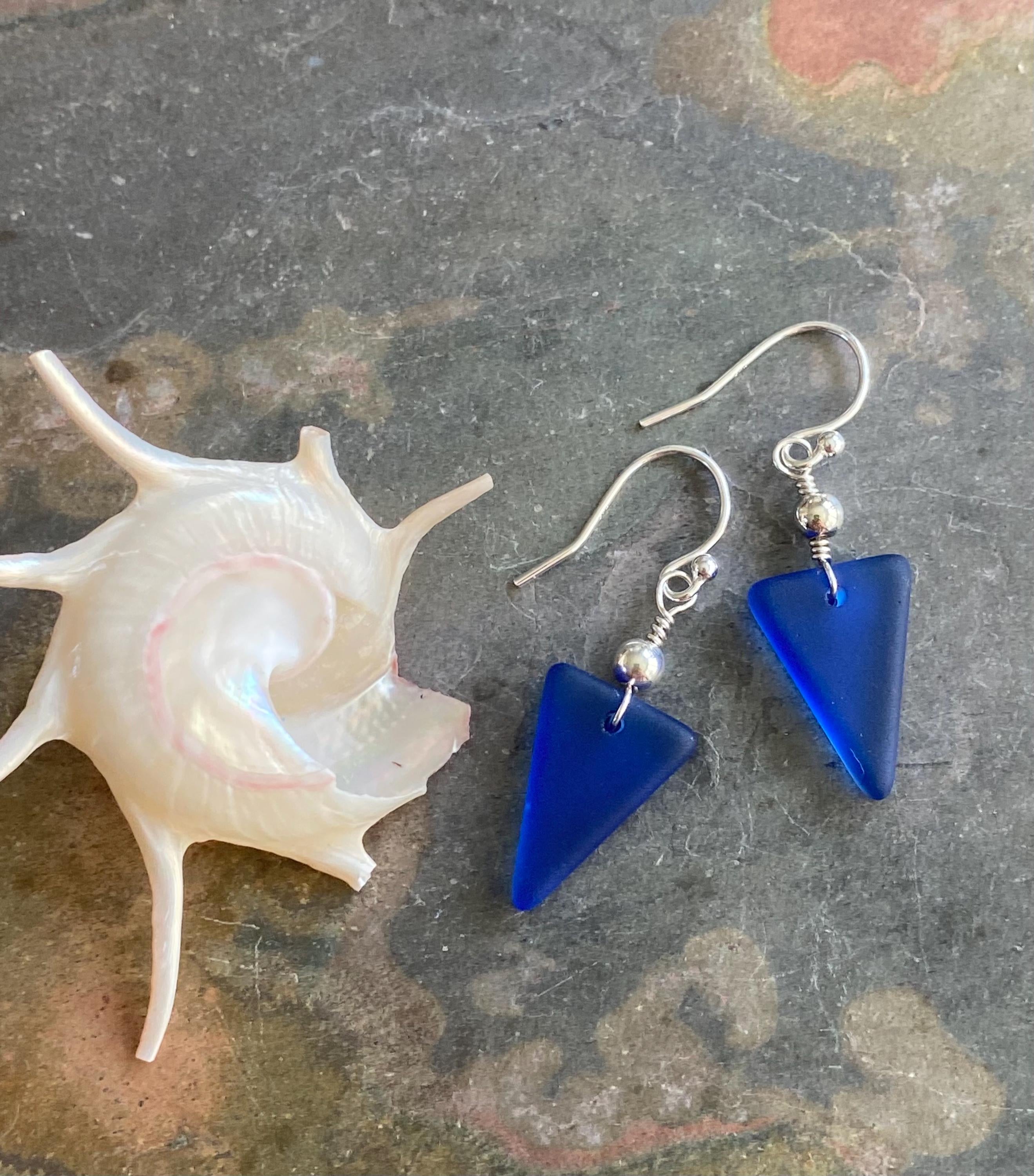 Blue Sea glass Triangle designed Earring in Sterling Silver, Wire Wrapped Sea Glass Earrings, Everyday Casual Dangling Blue Earrings,