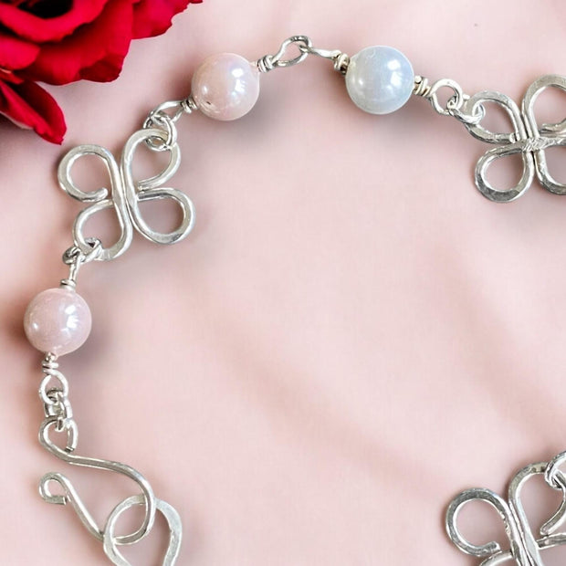 Clover Bracelet in Sterling Silver, St Patrick's Bracelet, Wire Wrapped Celtic Clover Bracelet, Gifts for Her, Lucky Clover Bracelet