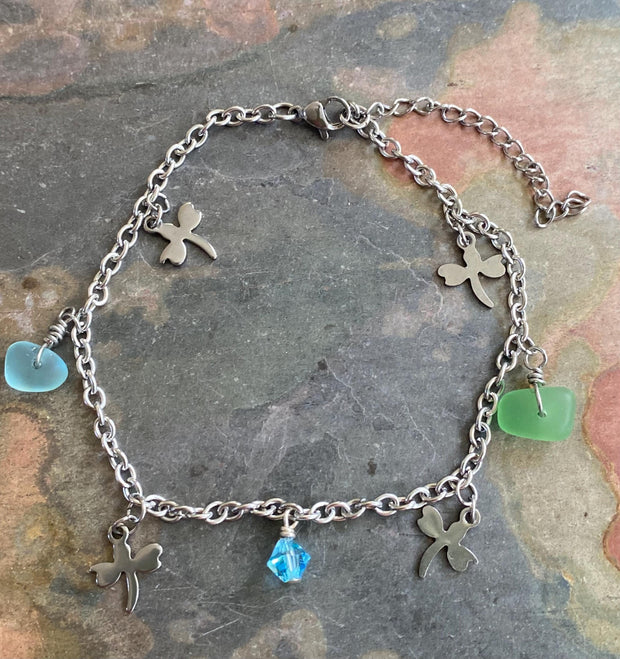 Sea Glass Dragonfly Charm Ankle Bracelet, Blue Sea Glass Anklet, Beach Foot Jewelry, Summer Fashion Beach Ankle, Anklet Gift for All Ages