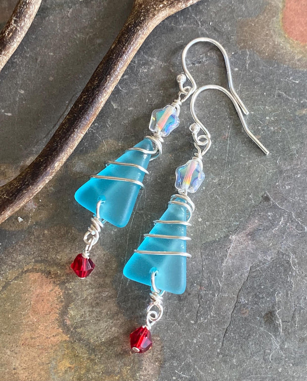 Holiday Dangle Earrings, Ready Ship in ONE day, Sea Glass Christmas Tree Earrings, Beach Glass Christmas Tree Earrings, Sea Glass Jewelry,