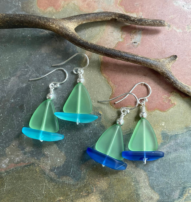STERLING SILVER Peridot Green Beach Glass Earrings, Green Sea Glass dangling Earrings, beach Wedding Earrings, Beach Summer  Earrings,