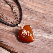Wire Wrapped Carnelian Necklace in Copper Orange Carnelian Gemstone Necklace Carnelian Pendant Necklace, Carnelian Jewelry, Healing gemstone